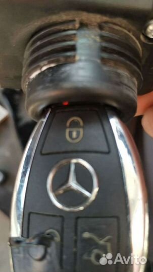 Ключ рыбка Mercedes Benz