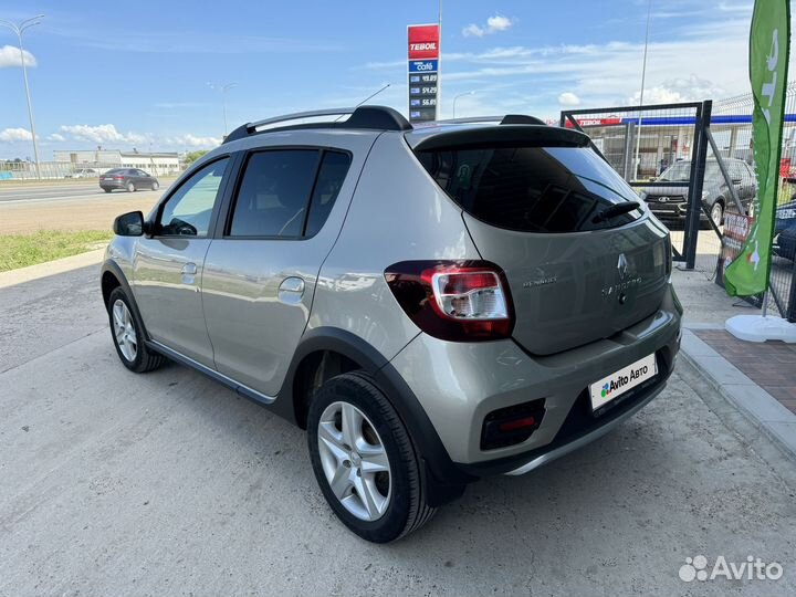 Renault Sandero Stepway 1.6 МТ, 2017, 42 871 км