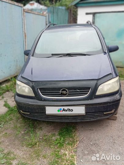 Opel Zafira 2.0 МТ, 2000, 300 000 км
