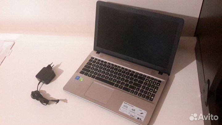 Ноутбук asus X541 R540Y запчасти