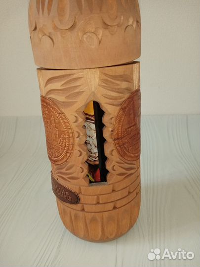 Бутылка-футляр из дерева (Суздаль) сувенир