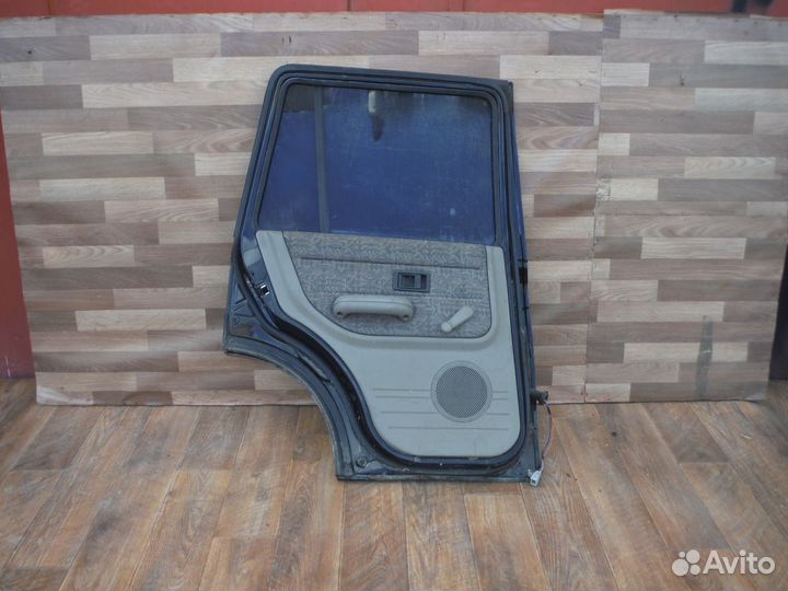 Дверь задняя левая Freelander 1 2000