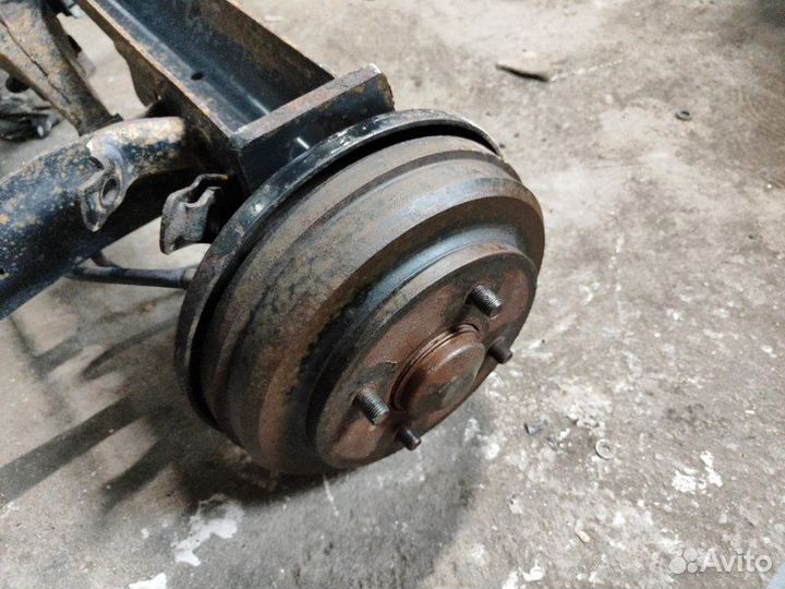 Балка задняя Nissan Almera N16 1.5 QG15 98 Л.С