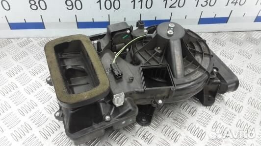 Моторчик печки mercedes benz R-class W251 (76F06KK