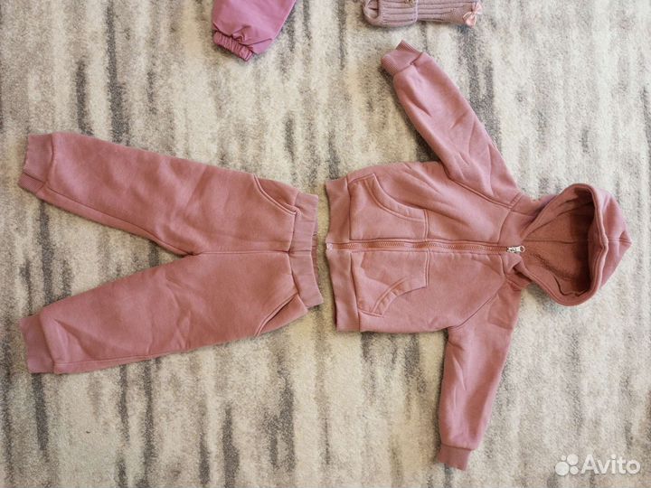 Комплект вещей на девочку 86