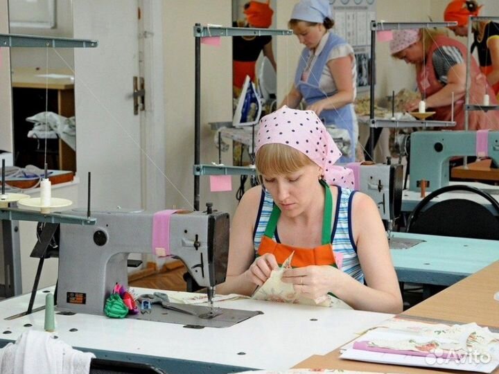 Швея вахта. Цех пошива рубашек в Мытищах