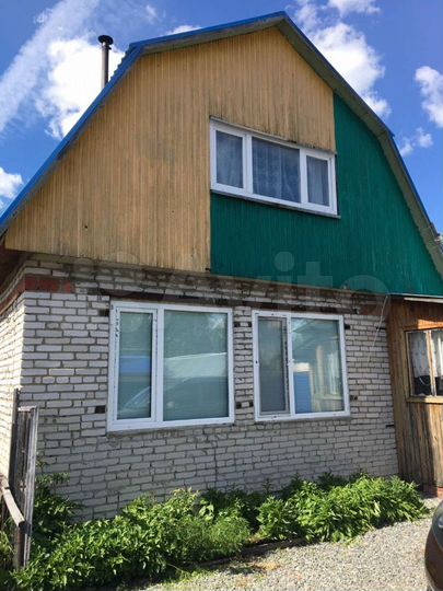 Дом 100 м² на участке 6 сот.