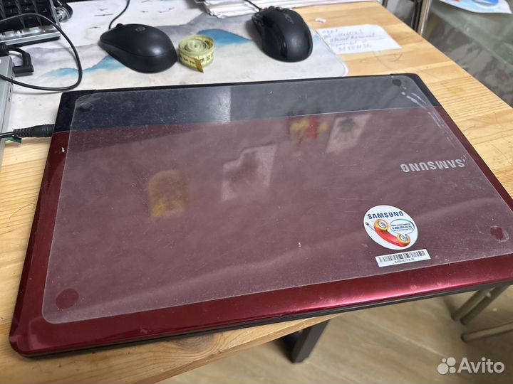 Ноутбук samsung rc520