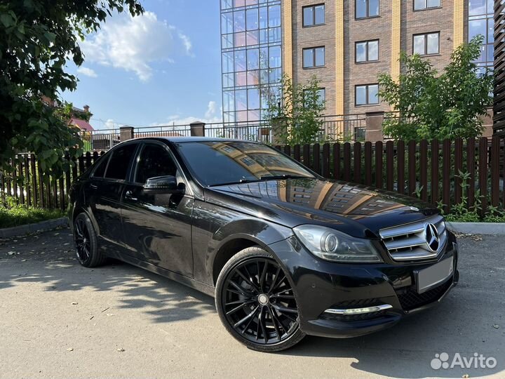 Mercedes-Benz C-класс 1.6 AT, 2013, 198 000 км