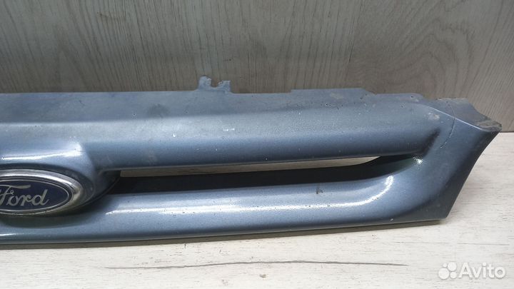 Решетка радиатора Ford Оriоn 3/Еsсоrt