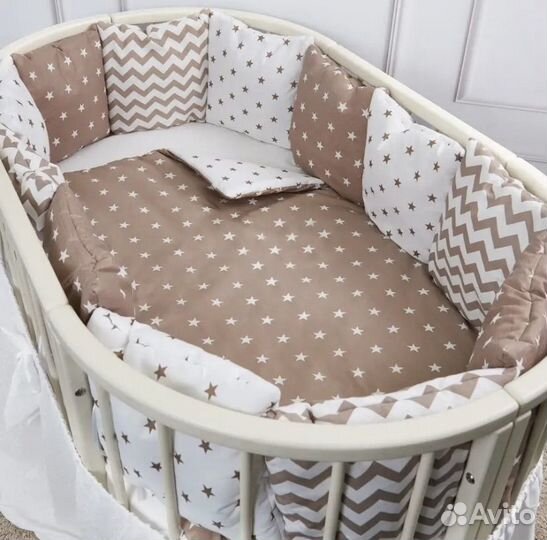 Бортики в кроватку новые с одеялом