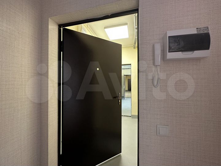 3-к. квартира, 60 м², 4/4 эт.