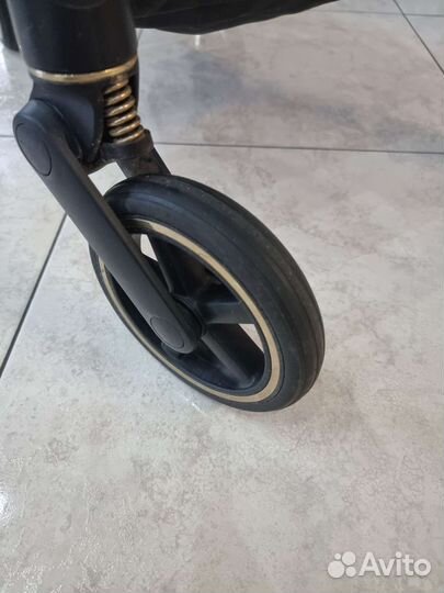 Прогулочная коляска Cybex Mios Jeremy Scott