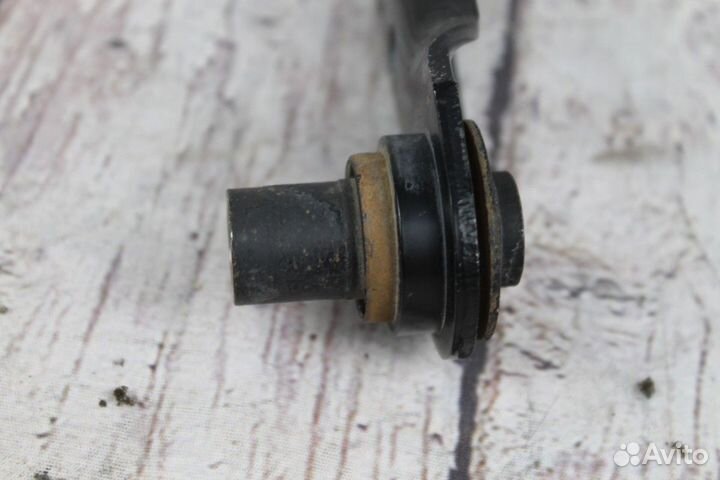 Кронштейн передней балки левый March K12