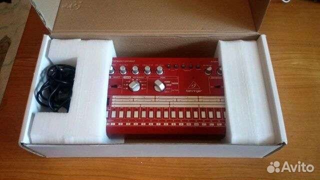 Behringer RD-6 аналоговая драм-машина