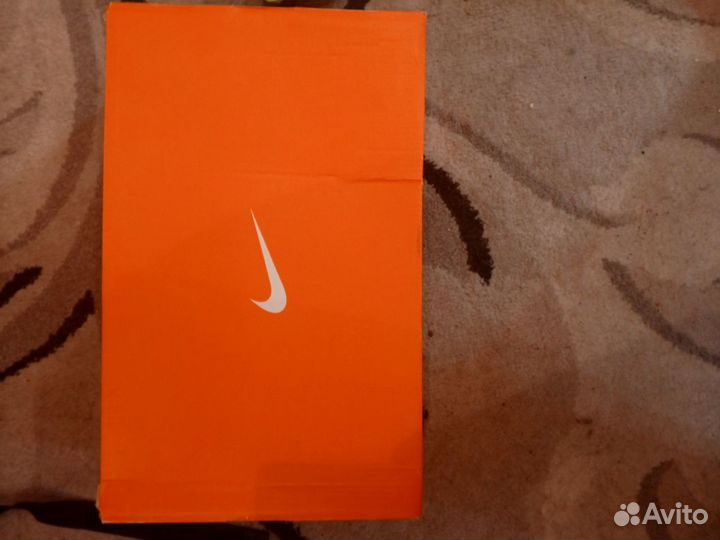 Бутсы Nike