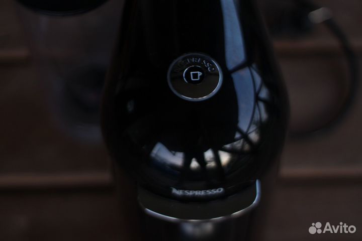 Капсульная кофемашина Nespresso Vertuo Plus