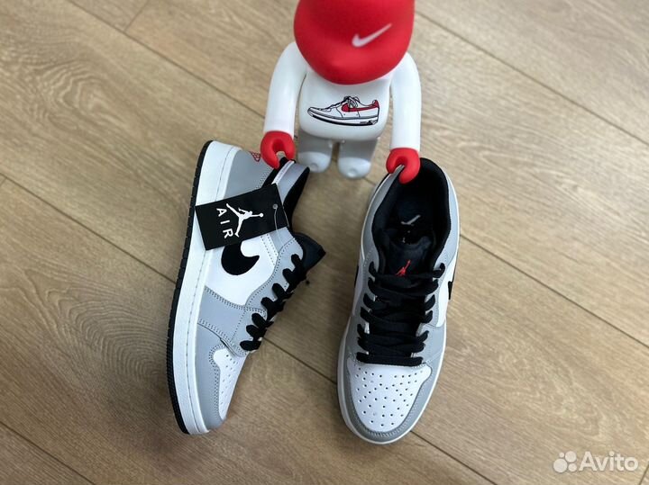 Кроссовки nike air jordan 1