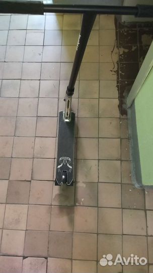 Трюковой самокат tech team excalibur