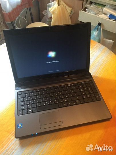 Acer 5560G 4-x яд Amd A8/4gb/500gb/3gb radeon 6620