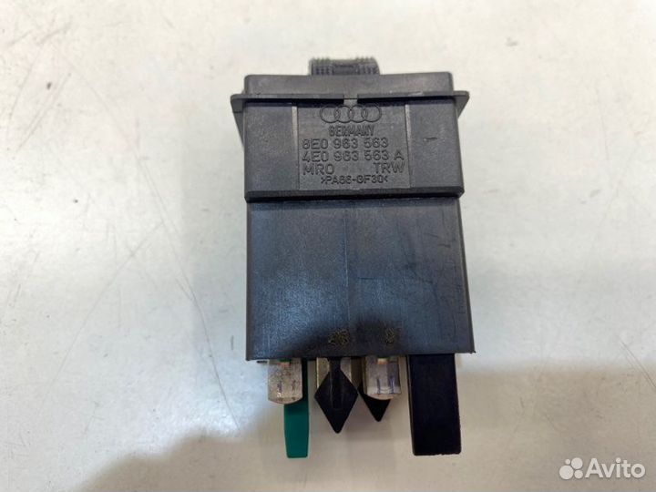 Кнопка обогрева сидений задняя Audi A6 C6 2.0 2008