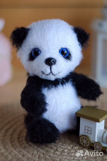 Мягкая вязаная игрушка Панда