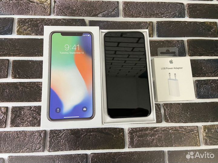 iPhone X 256 gb silver 100
