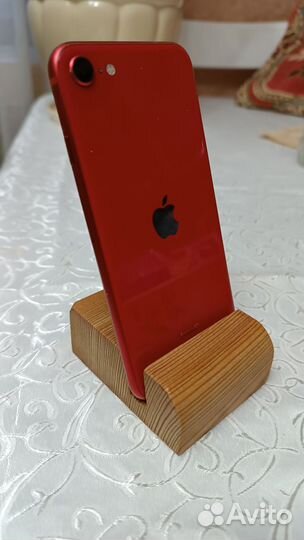 Подставка для телефона из дерева