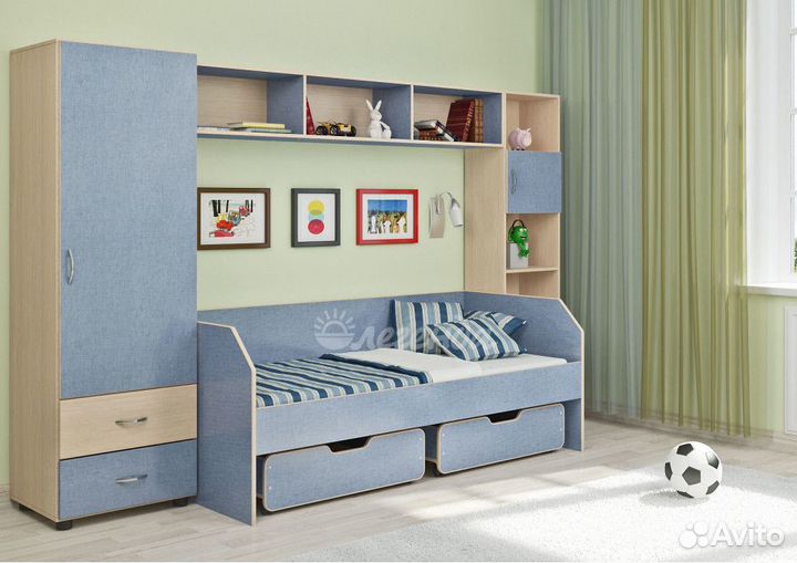 Детская стенка с кроватью