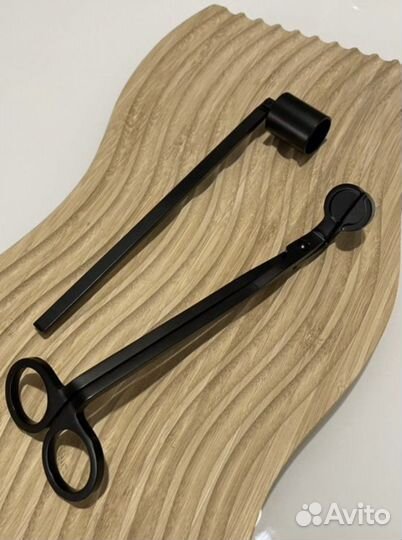 Ножницы для фитиля и колпачок