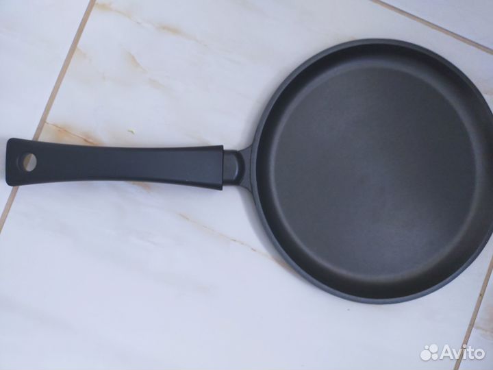 Сковорода блинная