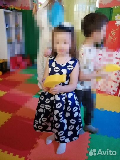 Праздничное платье для девочки