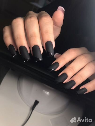 Маникюр/педикюр