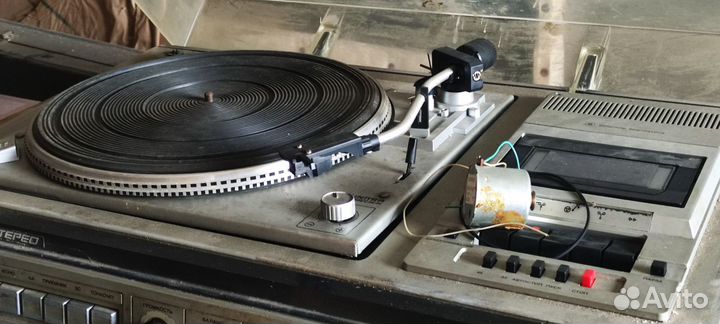 Проигрыватели винила, радиолы винтаж