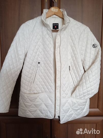 Куртка демисезонная стеганая 44 46