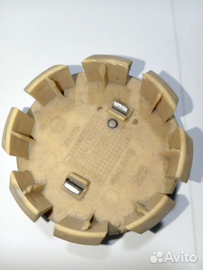 Колпачки ступицы Nissan