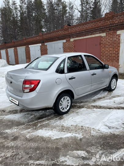 LADA Granta 1.6 МТ, 2014, 135 000 км