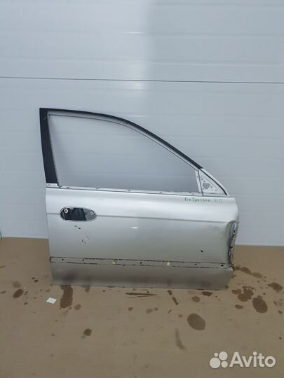 Дверь передняя правая Kia spectra,А1-5
