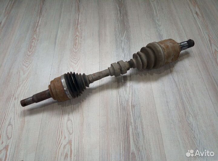 Привод подвески колеса Nissan teana J31 Лев