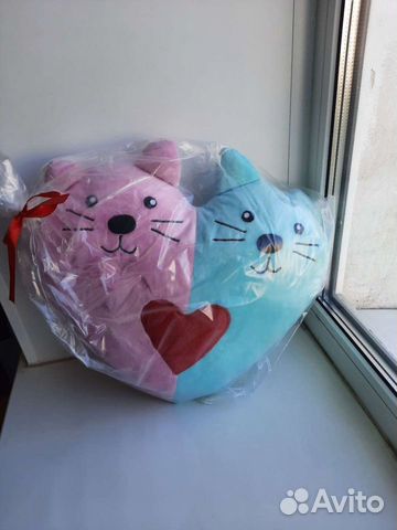 Подушка котики сердце