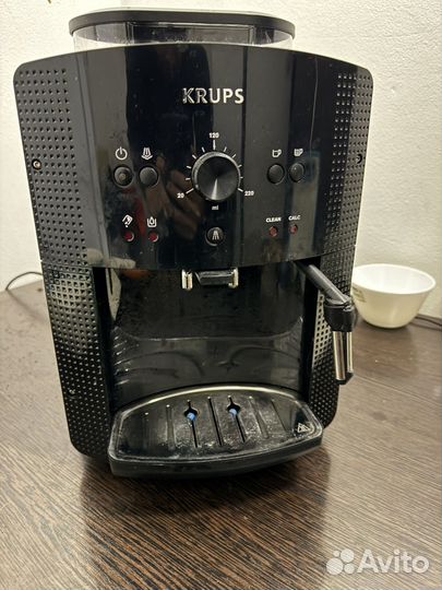 Кофемашина Krups Essential EA8108