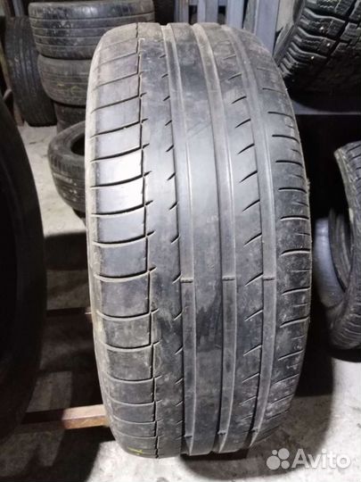 Michelin Latitude Sport 235/55 R17