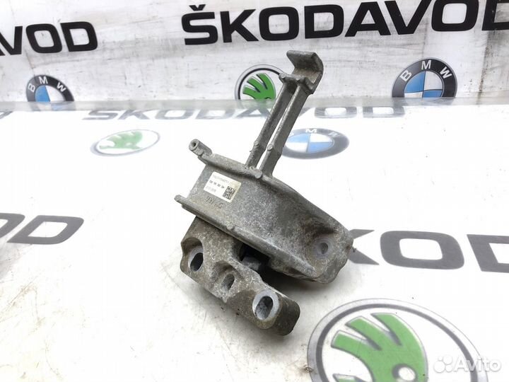 Опора двигателя Skoda Octavia A7 (5E) 1.2 cjza