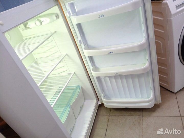 Холодильник маленький узкий бу Nord. На гарантии