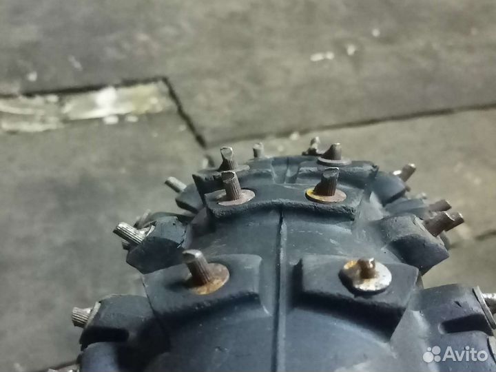 Покрышка на пит байк