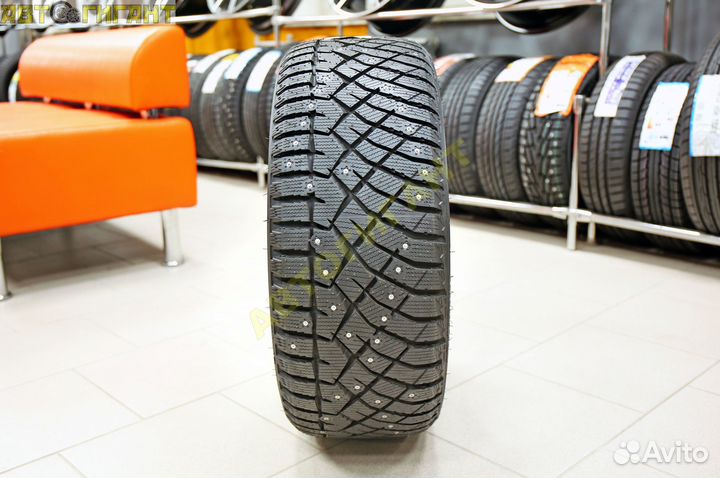 Nitto Therma Spike 225/45 R17