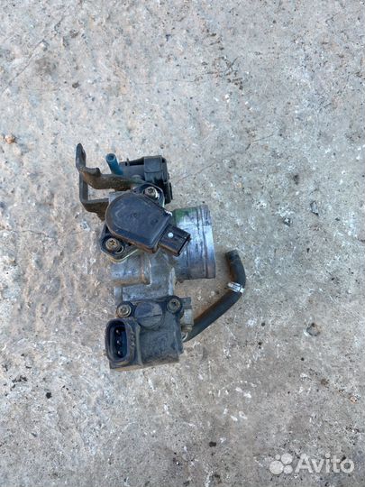 Дроссельная заслонка honda l15a