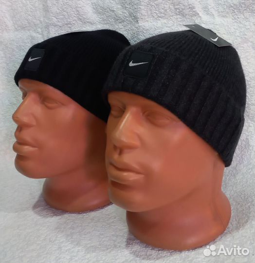 Спортивные демисезонные шапки 