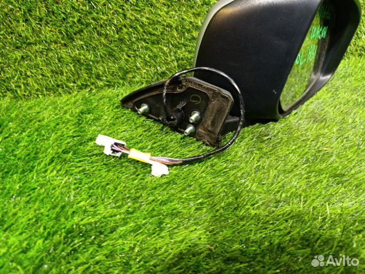 Зеркало бокового вида переднее правое Mitsubishi