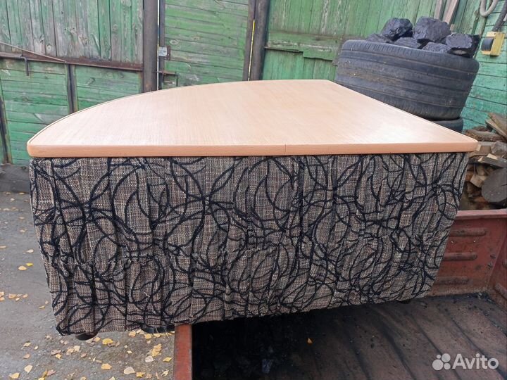 Тумба под тв угловая